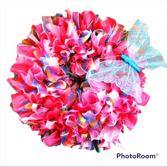 🦋 FLORAL GLITTER BUTTERFLY CLIP 🦋 - Picture 2 of 10